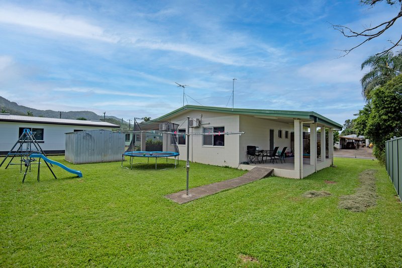 Photo - 40 Yangoora Street, White Rock QLD 4868 - Image 13