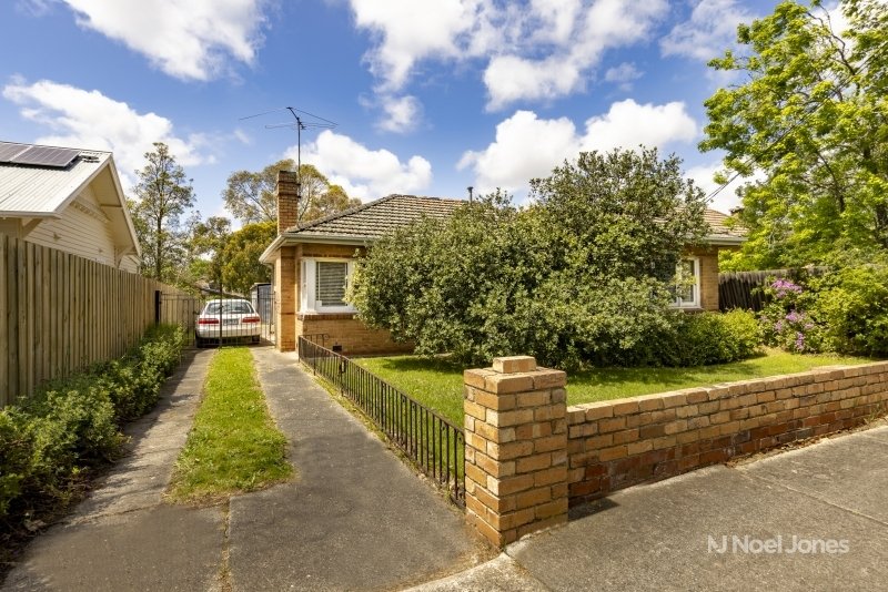 Photo - 40 Yarraford Avenue, Alphington VIC 3078 - Image 3