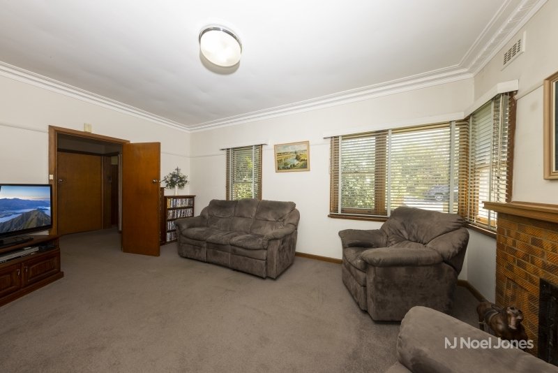 Photo - 40 Yarraford Avenue, Alphington VIC 3078 - Image 4