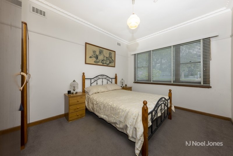 Photo - 40 Yarraford Avenue, Alphington VIC 3078 - Image 9