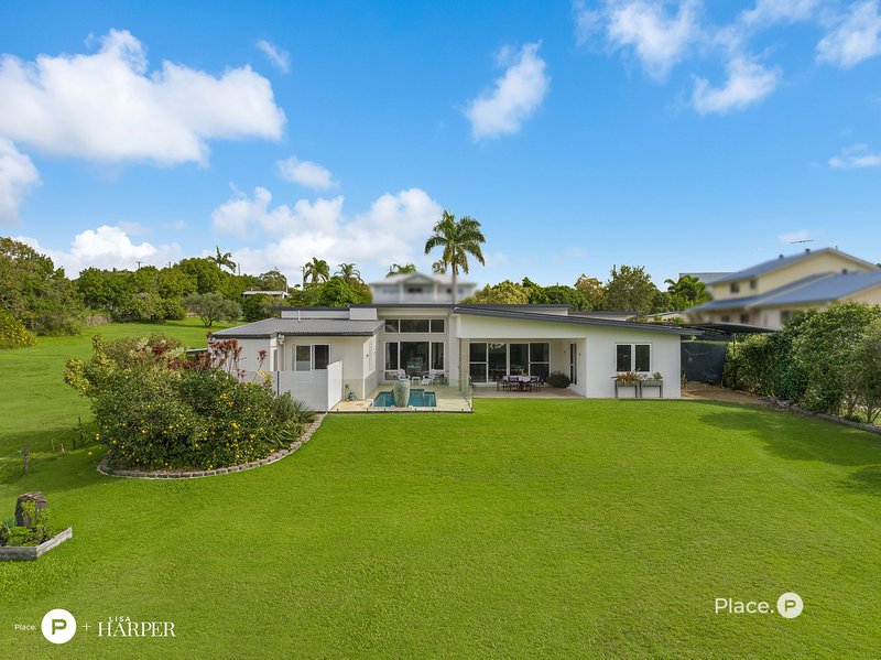 Photo - 401 Wynnum North Road, Wynnum QLD 4178 - Image 1
