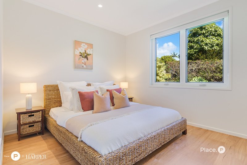 Photo - 401 Wynnum North Road, Wynnum QLD 4178 - Image 16