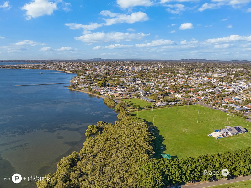 Photo - 401 Wynnum North Road, Wynnum QLD 4178 - Image 31