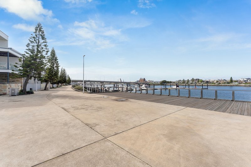 Photo - 401/12-14 Wirra Drive, New Port SA 5015 - Image 13