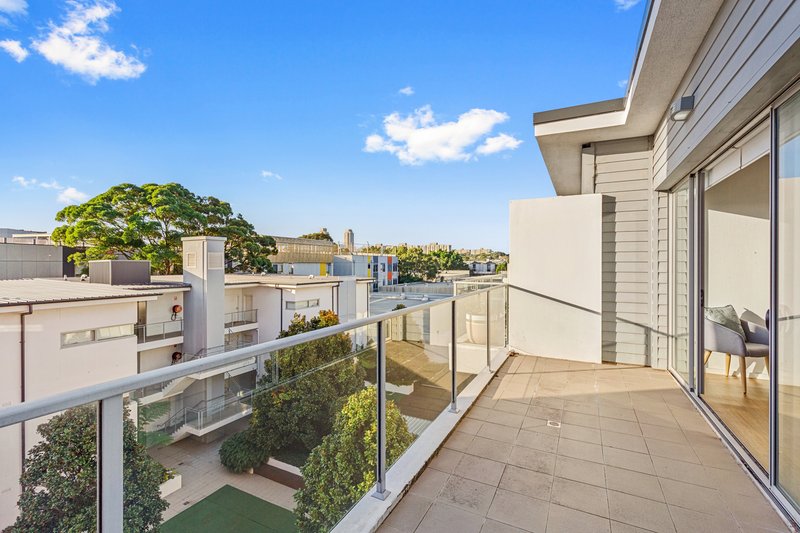 Photo - 401/141 Mcevoy Street, Alexandria NSW 2015 - Image 5