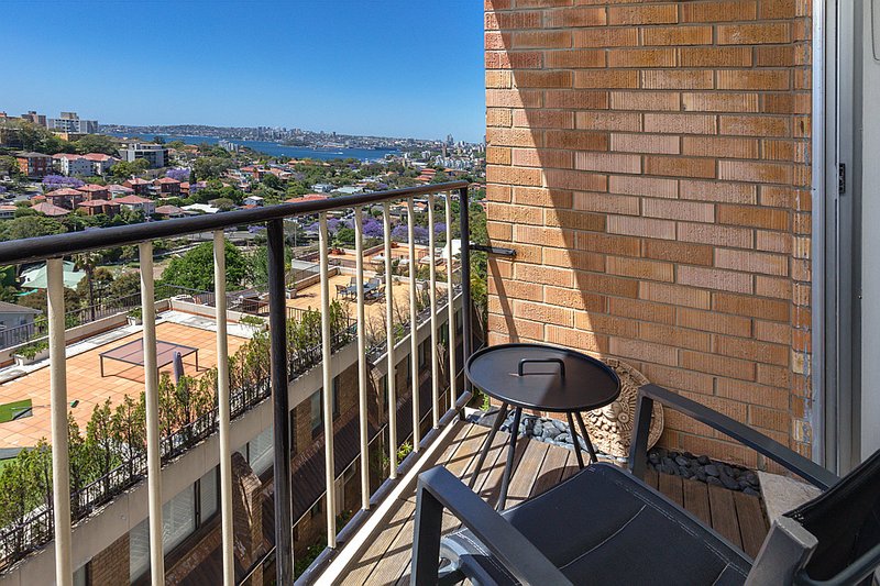 Photo - 401/15 Wyagdon Street, Neutral Bay NSW 2089 - Image 5