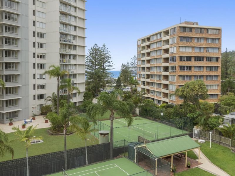 Photo - 401/1855 Gold Coast Highway, Burleigh Heads QLD 4220 - Image 14