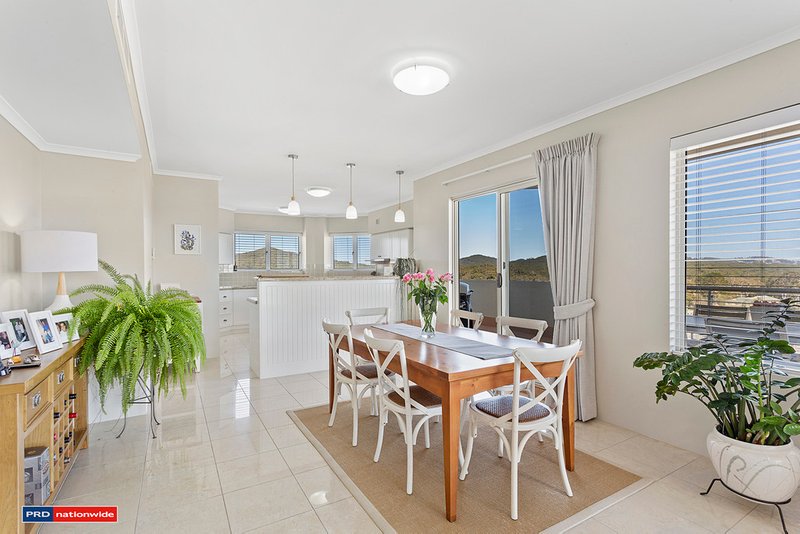 Photo - 401/2 Messines Street, , Shoal Bay NSW 2315 - Image 3