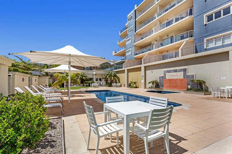 Photo - 401/2 Messines Street, , Shoal Bay NSW 2315 - Image 24