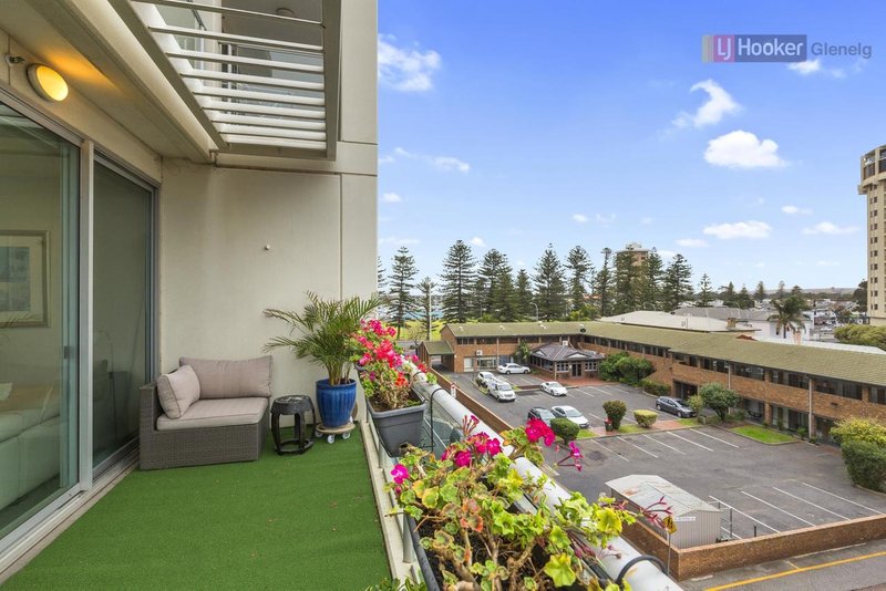 Photo - 401/25 Colley Terrace, Glenelg SA 5045 - Image 11