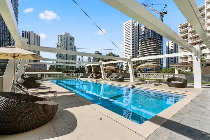 Photo - 401/2663 Gold Coast Highway, Broadbeach QLD 4218 - Image 8