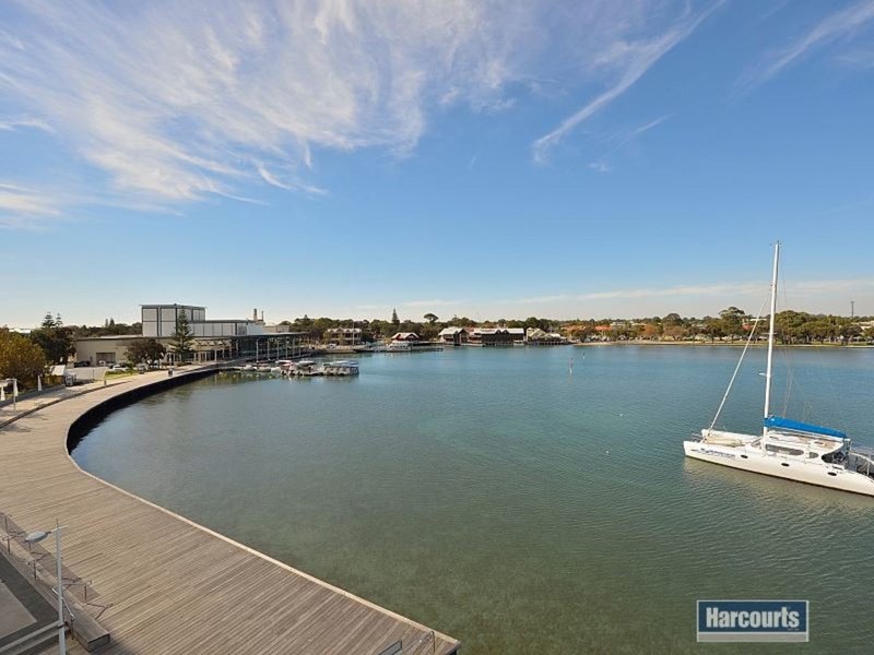 Photo - 401/3 Marco Polo Drive, Mandurah WA 6210 - Image 2