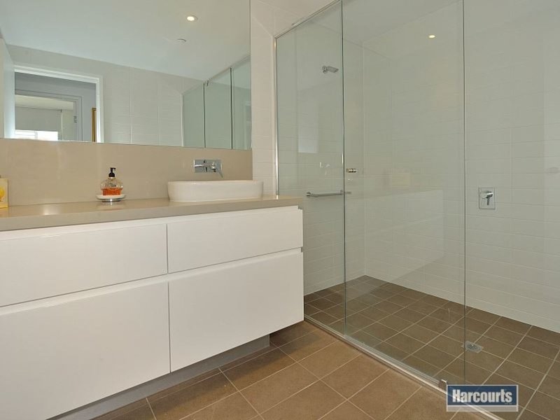 Photo - 401/3 Marco Polo Drive, Mandurah WA 6210 - Image 14