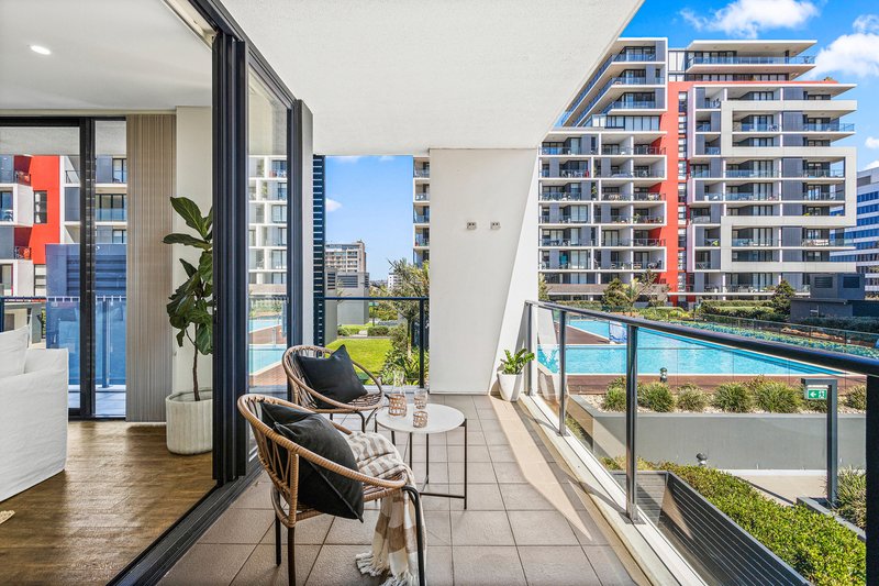 Photo - 401/31 Crown Street, Wollongong NSW 2500 - Image 3