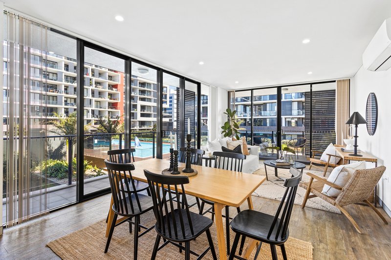 Photo - 401/31 Crown Street, Wollongong NSW 2500 - Image 4