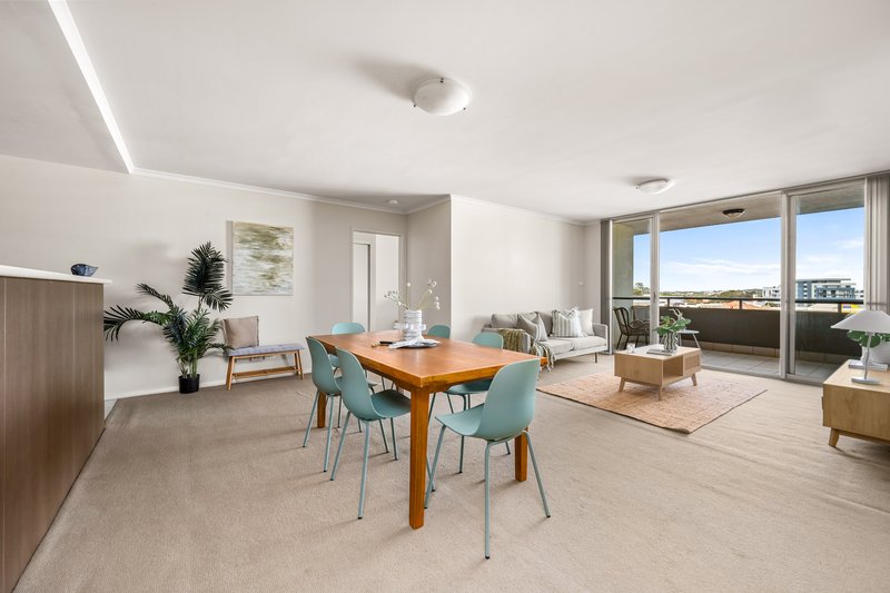 Photo - 401/316 Charlestown Road, Charlestown NSW 2290 - Image 4
