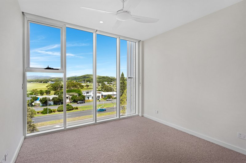 Photo - 401/321 Golden Four Drive, Tugun QLD 4224 - Image 8