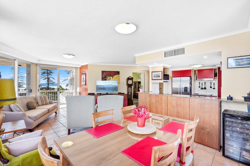 Photo - 401/4-10 Douglas Street, Coolangatta QLD 4225 - Image 7