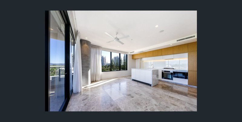Photo - 401/4-6 Alexandra Avenue, Mermaid Beach QLD 4218 - Image 2