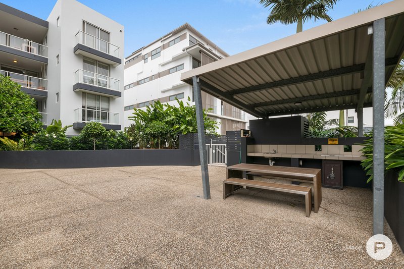 Photo - 401/42 Newstead Terrace, Newstead QLD 4006 - Image 15