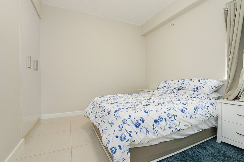 Photo - 401/45 Adelaide Terrace, East Perth WA 6004 - Image 5