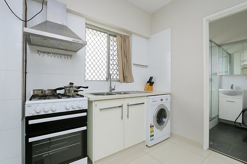 Photo - 401/45 Adelaide Terrace, East Perth WA 6004 - Image 11