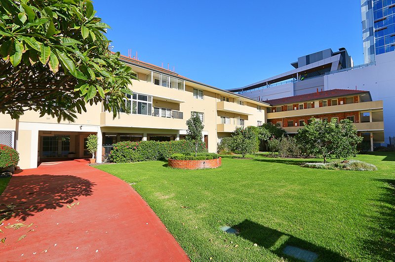 Photo - 401/45 Adelaide Terrace, East Perth WA 6004 - Image 13