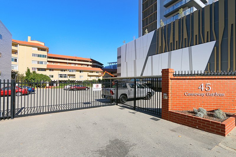 Photo - 401/45 Adelaide Terrace, East Perth WA 6004 - Image 19
