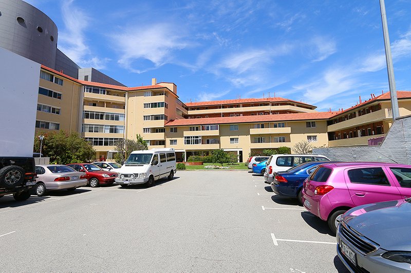 Photo - 401/45 Adelaide Terrace, East Perth WA 6004 - Image 21