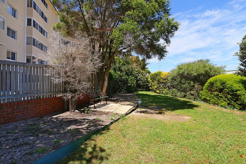 Photo - 401/45 Adelaide Terrace, East Perth WA 6004 - Image 28