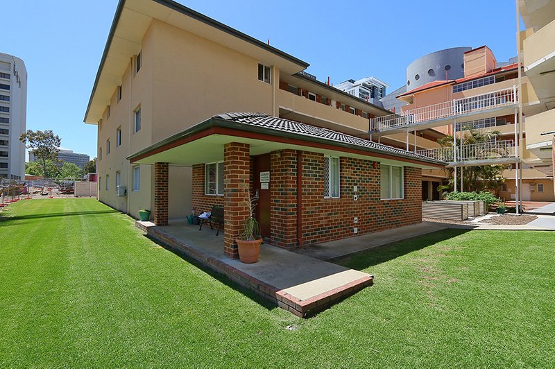 Photo - 401/45 Adelaide Terrace, East Perth WA 6004 - Image 29