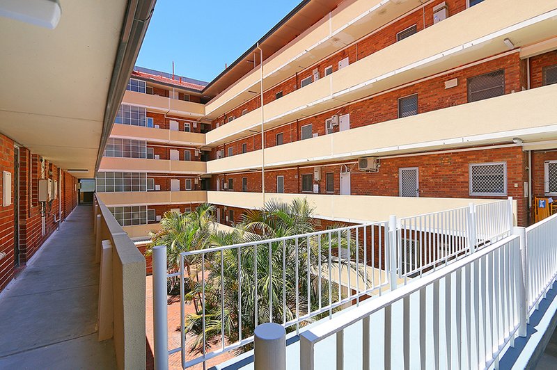 Photo - 401/45 Adelaide Terrace, East Perth WA 6004 - Image 33