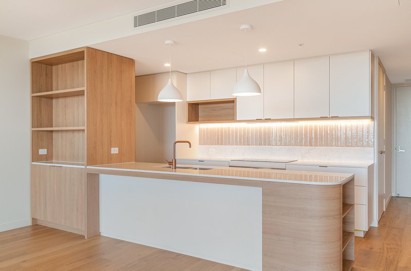Photo - 401/46 Scottsdale Drive, Robina QLD 4226 - Image 2