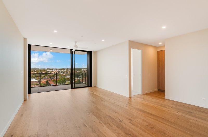 Photo - 401/46 Scottsdale Drive, Robina QLD 4226 - Image 4