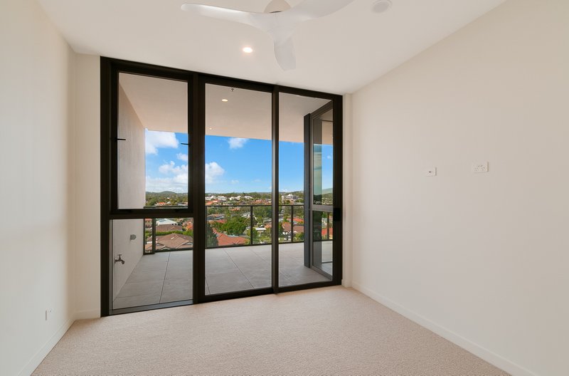 Photo - 401/46 Scottsdale Drive, Robina QLD 4226 - Image 5