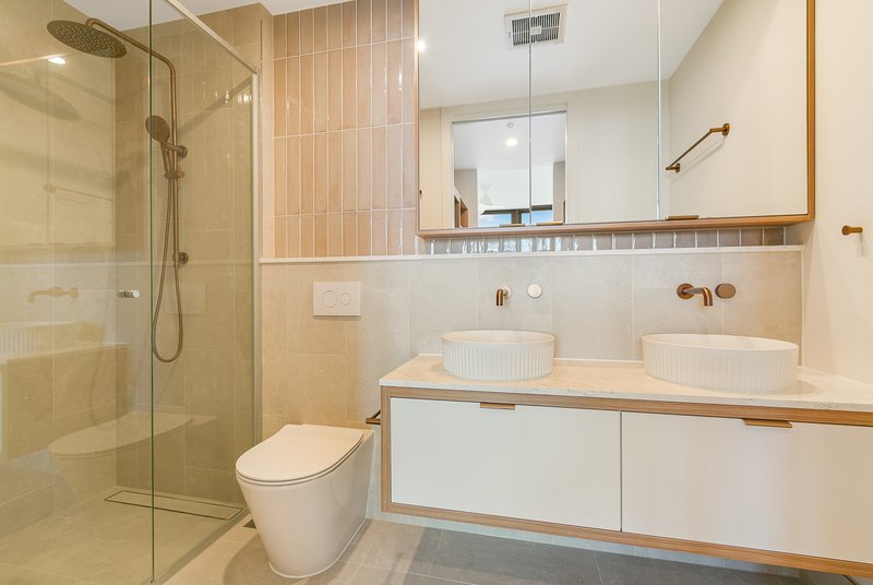 Photo - 401/46 Scottsdale Drive, Robina QLD 4226 - Image 7