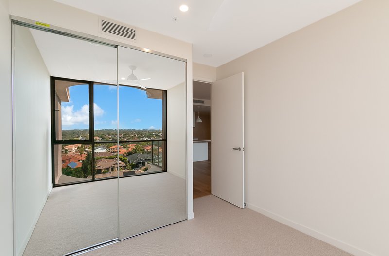 Photo - 401/46 Scottsdale Drive, Robina QLD 4226 - Image 8