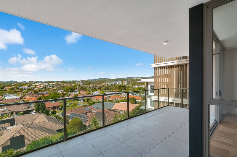 Photo - 401/46 Scottsdale Drive, Robina QLD 4226 - Image 11