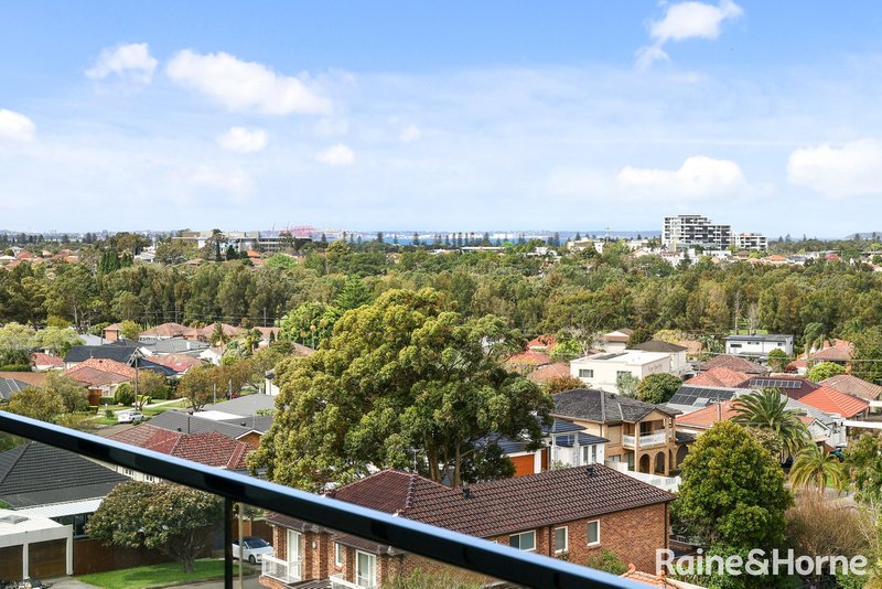 Photo - 401/5 Wyuna Street, Beverley Park NSW 2217 - Image 1