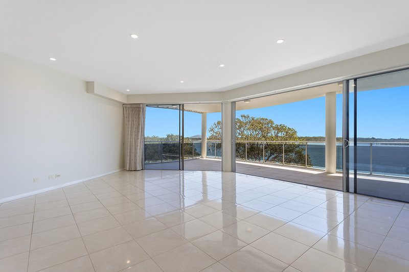 Photo - 401/50 Picnic Point Esplanade, Maroochydore QLD 4558 - Image 8