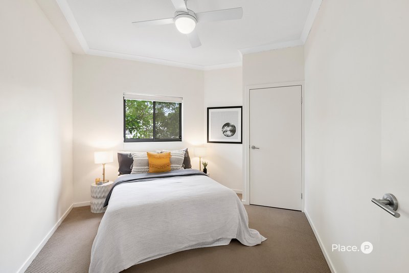 Photo - 401/56 Prospect Street, Fortitude Valley QLD 4006 - Image 10