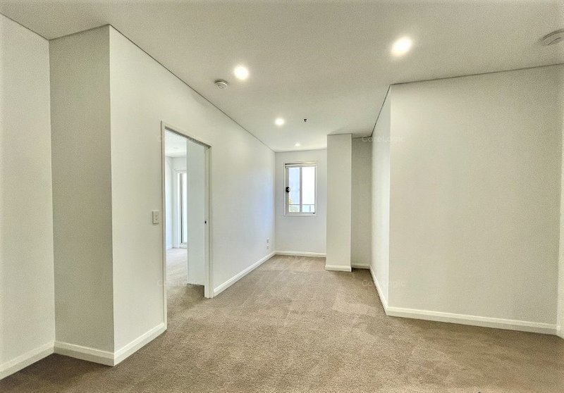 Photo - 401/61-63 Rickard Road, Bankstown NSW 2200 - Image 3