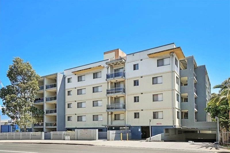 40/17-19 Third Avenue, Blacktown NSW 2148