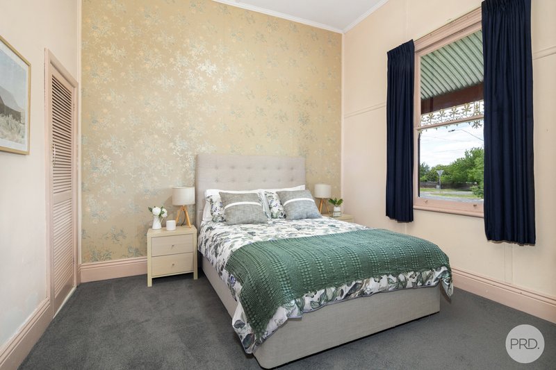 Photo - 402 Darling Street, Redan VIC 3350 - Image 12