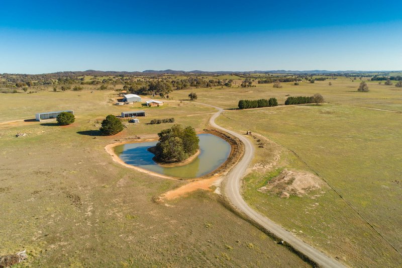 402 Elms Rd , Gunning NSW 2581