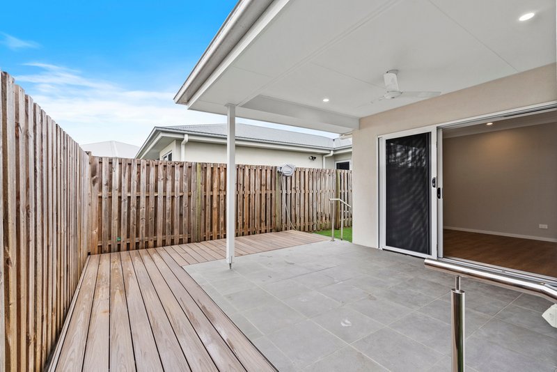 Photo - 402 Glades Street, Chambers Flat QLD 4133 - Image 8