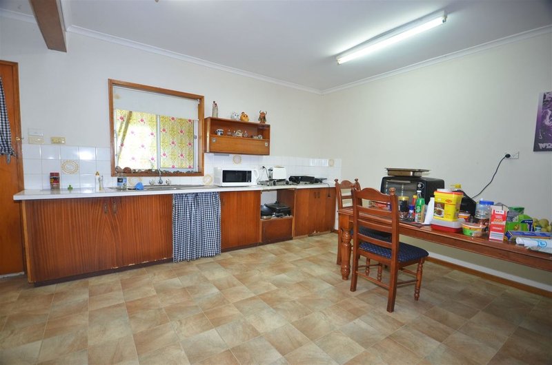 Photo - 402 John Oxley Drive, Port Macquarie NSW 2444 - Image 12