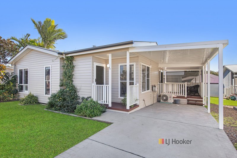 Photo - 40/2 Macleay Drive, Halekulani NSW 2262 - Image 1