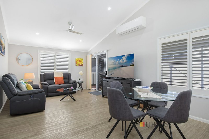 Photo - 40/2 Macleay Drive, Halekulani NSW 2262 - Image 5
