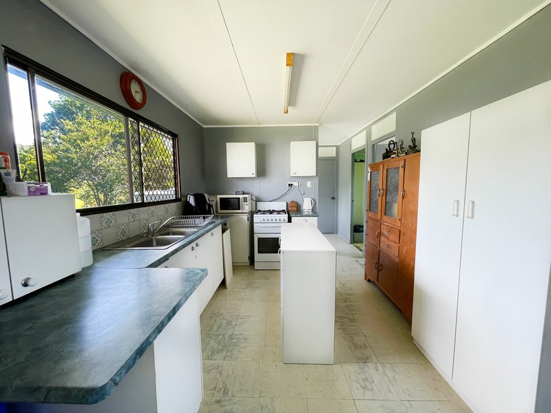 Photo - 402 Upper Logan Road, Barney View QLD 4287 - Image 9